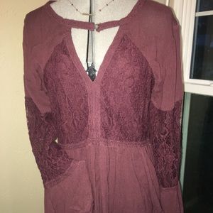American Eagle Outfitters maroon lace top